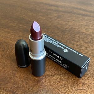 MAC Hipster Lipstick
